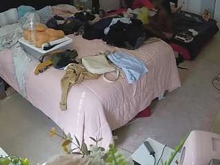 voyeurcam-house-charleys-room