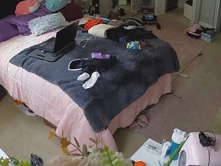 voyeurcam-house-charleys-room Sex Cam Show