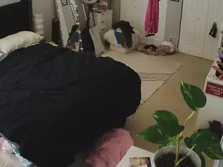 voyeurcam-house-charleys-room's Live Sex Cam Show