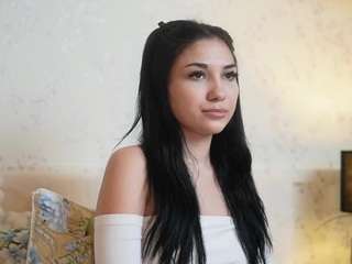 amycarrera's CamSoda show and profile