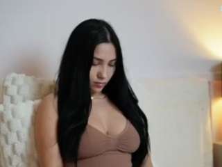 Amy live cam preview