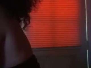 plantlifebeautyy webcam