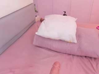 ethanjara's CamSoda show and profile