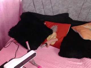 violetta-hot Live Webcam on CamSoda