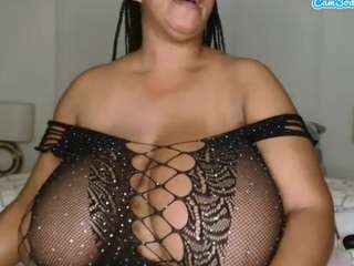 bustyafribabe webcam