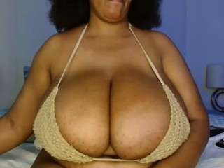 bustyafribabe