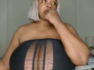 bustyafribabe