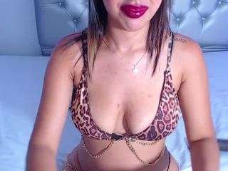 Colombian Mommy