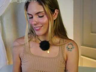 just-gaby18