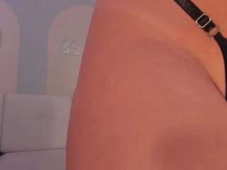 Valeria Roldan live webcam show