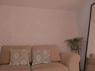 Valeria Roldan live cam preview