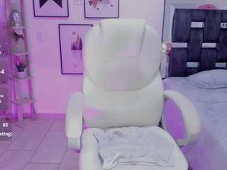 victoria-castill... Live Webcam on CamSoda