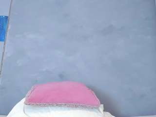 alexholy live webcam show