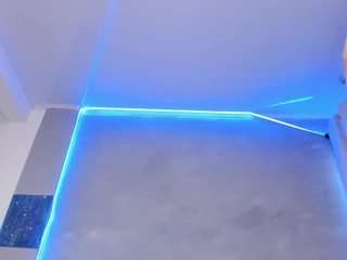 alexholy's live room