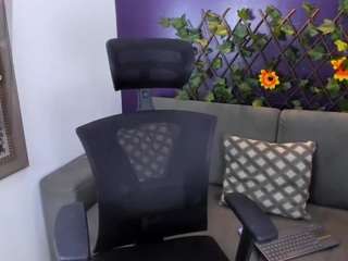 evangelinahot chat room