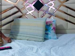 Kendrafosteer live webcam show