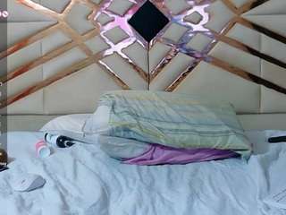 Kendrafosteer live webcam show