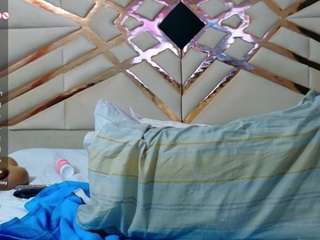 Kendrafosteer live webcam show