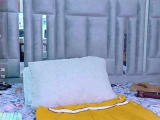 Kendrafosteer live cam preview