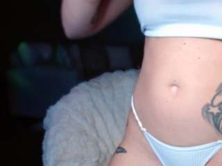 muhriesuh Live Webcam on CamSoda