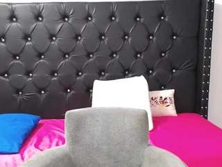  renata-salinas chat room