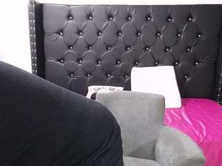 renata-salinas webcam