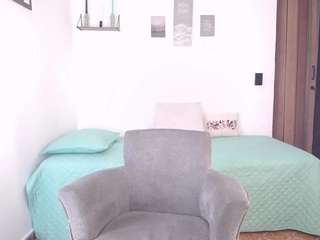 Renata salinas live cam preview