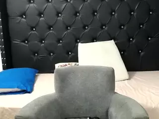 Renata salinas's Live Sex Cam Show
