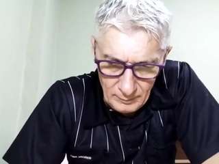 bigcockhugeballs Live Webcam on CamSoda