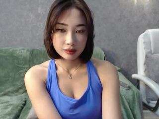 minnieboo1 from camsoda
