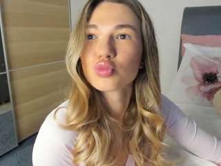 dariadeli Live Webcam on CamSoda