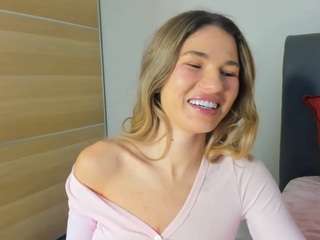 dariadeli from CamSoda