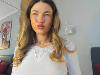 dariadeli Live Webcam on CamSoda