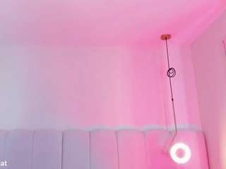 huge-boobs-ebony Live Webcam on CamSoda