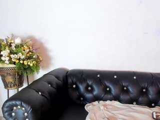 sscarleth-1 Strip live webcam