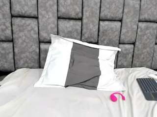 sscarleth-1 webcam