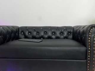 Sara live cam preview