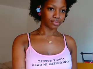 Mocha Kaia live webcam show