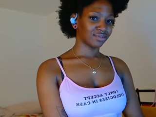 mimimocha Live Webcam on CamSoda