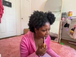Mocha Kaia live cam preview