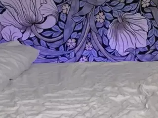 Alternative Ava's Live Sex Cam Show