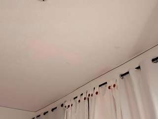 jaaadeee webcam model