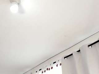 jaaadeee Live Webcam on CamSoda