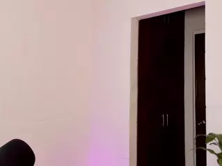 Gimme your soul.'s Live Sex Cam Show