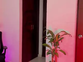 Gimme your soul.'s Live Sex Cam Show