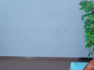 sofi-hill live webcam show