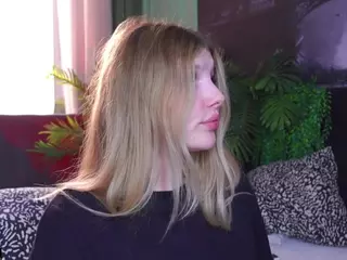 AleksaKeller's Live Sex Cam Show