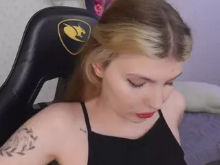 AleksaKeller's Live Sex Cam Show
