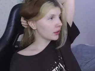 AleksaKeller's Live Sex Cam Show