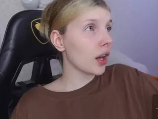 AleksaKeller's Live Sex Cam Show